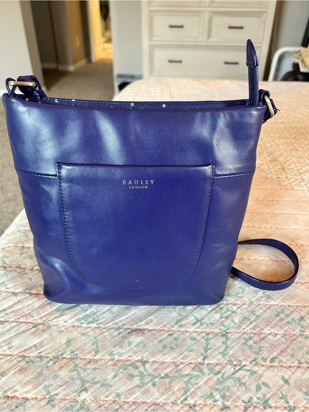 Radley London RARE ARCHIVAL Pockets Leather Crossbody - Purple Navy Blue GUC